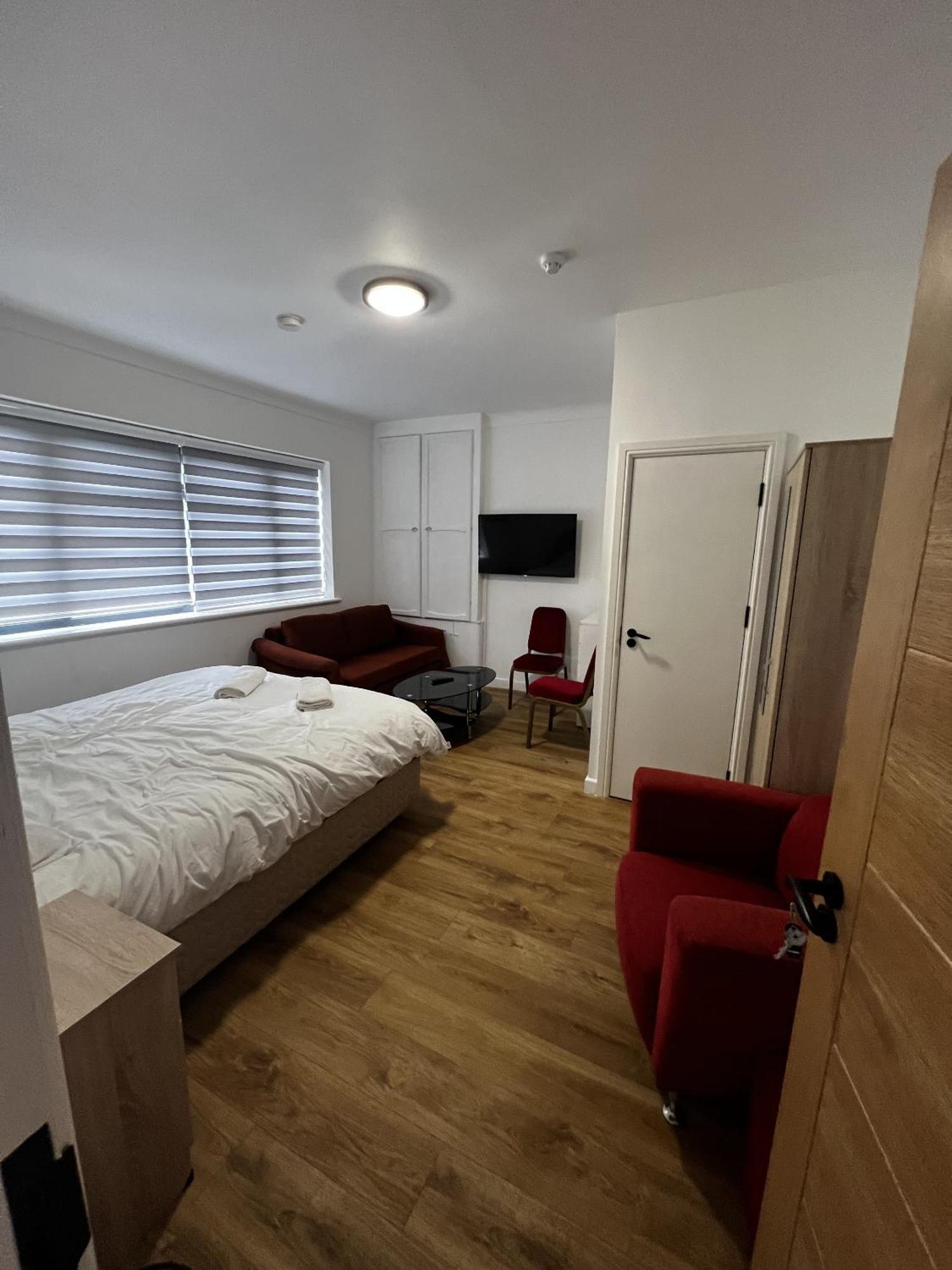 The Barrington Hotel New Barnet Kültér fotó